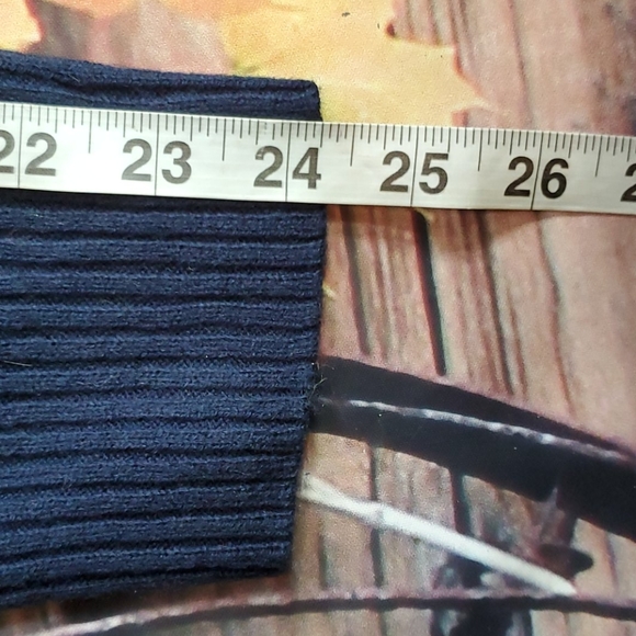 BEVERLY HILLS POLO CLUB PULL OVER SWEATER - Picture 10 of 10